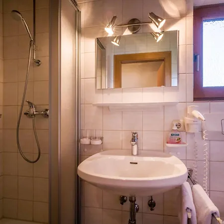Guest house Gaestehaus Schneeberger