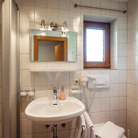 Gaestehaus Schneeberger Guest house