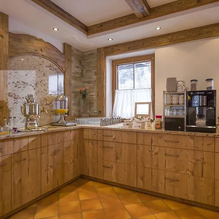 Schneeberger 招待所