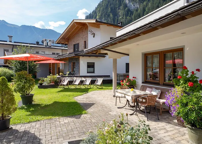 Schneeberger Affittacamere 3*